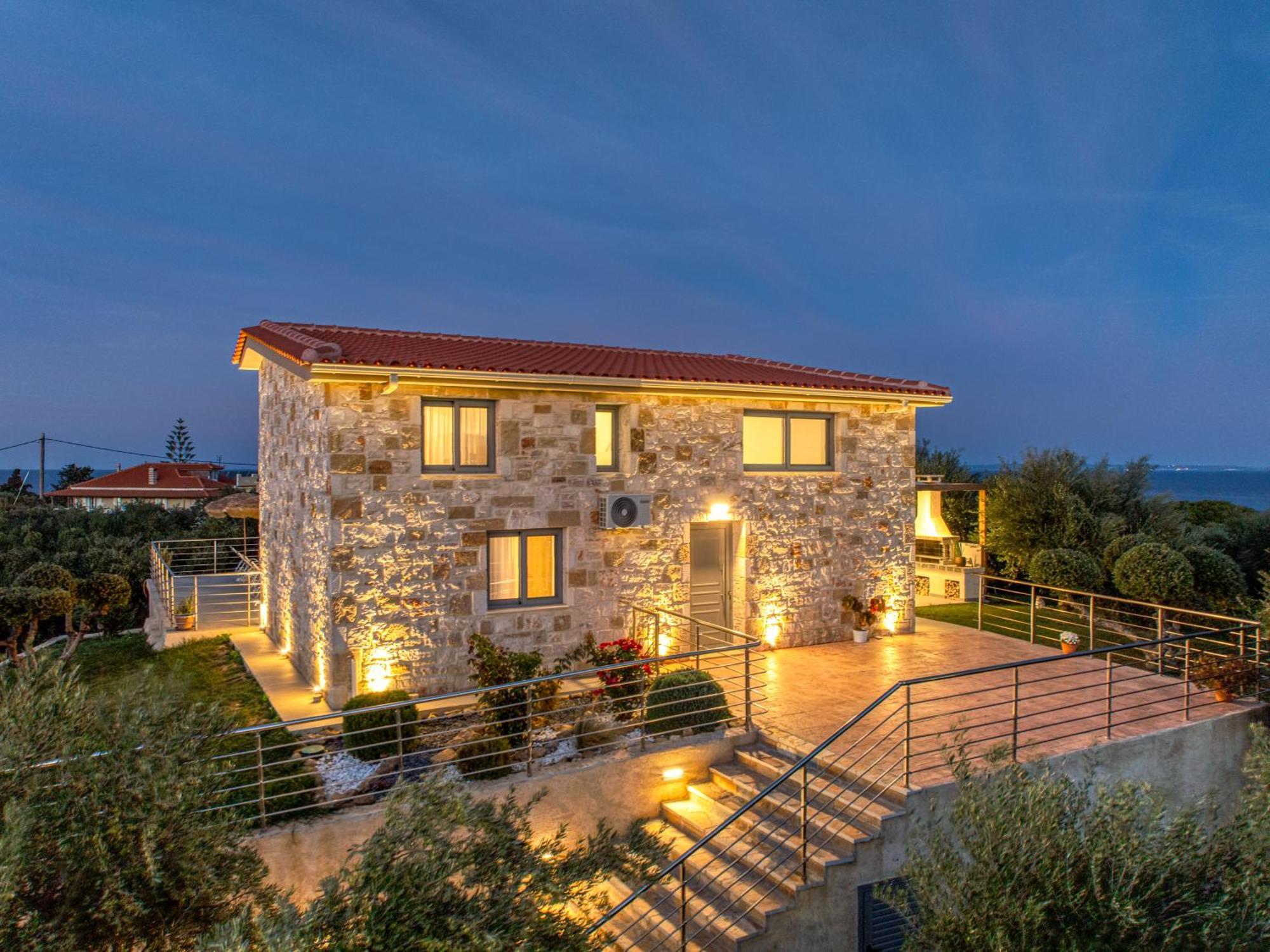 Villa Fellenza - Pool By The Sea With Stunning Sunriseview By Mana Gers *