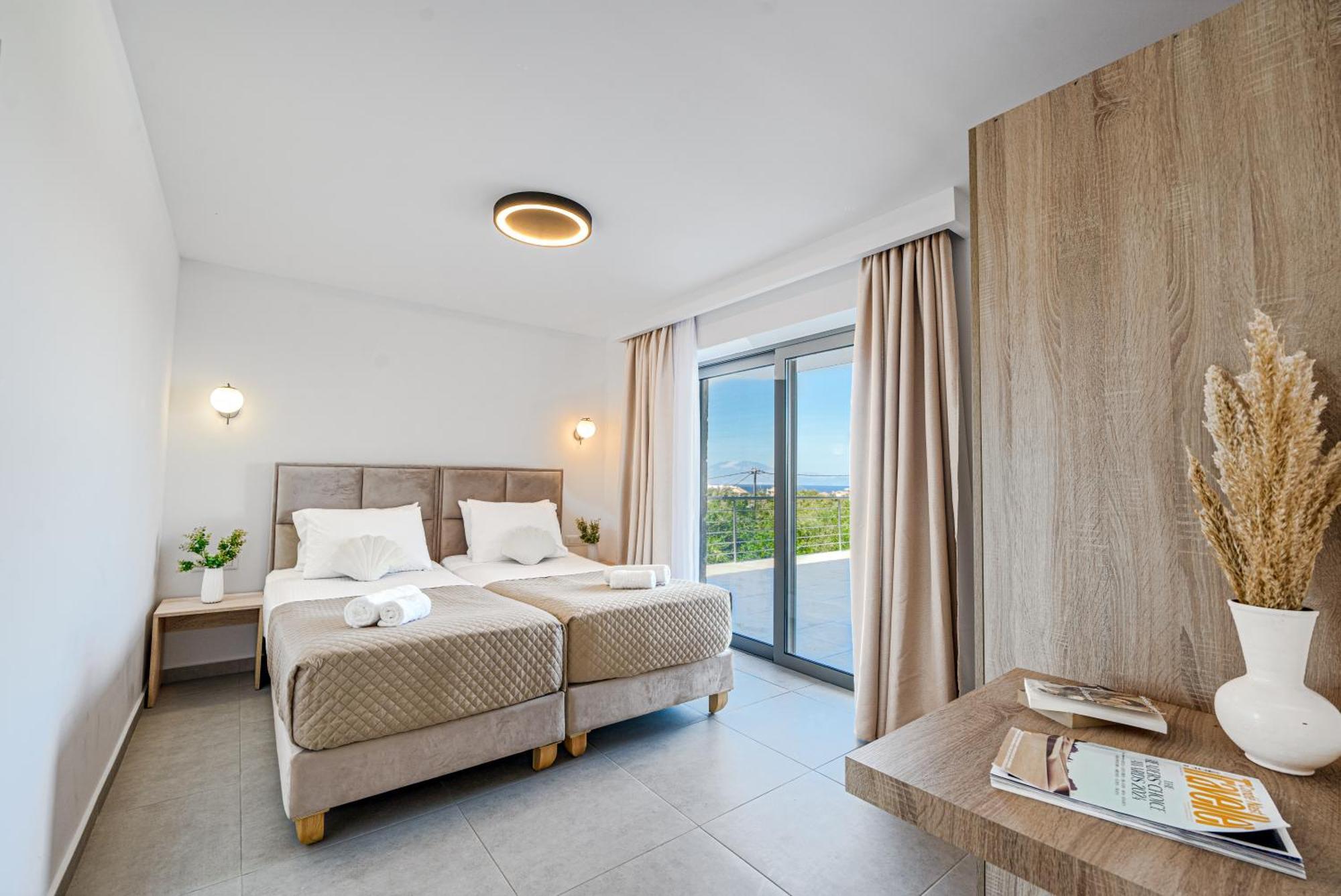Fellenza - Pool By The Sea With Stunning Sunriseview By Mana Gers Villa *